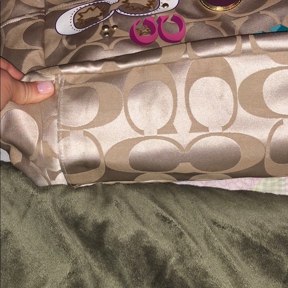 Poppy Coach diaper bag/tote! - Picture 4 of 5